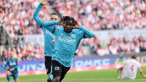 德天空：弗林蓬已经成功完成了转会利物浦的体检